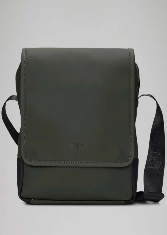 RAINS Unisex W3 Trail Reporter Bag sold by Prfo