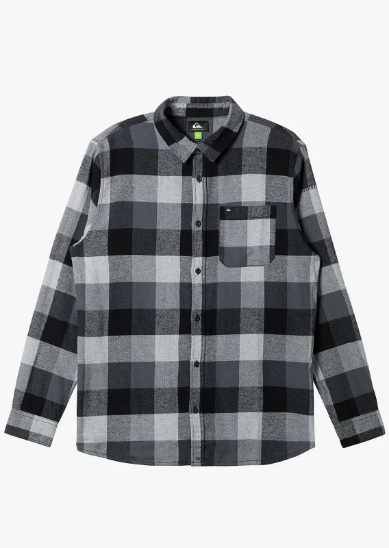 Quiksilver Men's Motherfly Flannel Button Up Shirt sold by Prfo