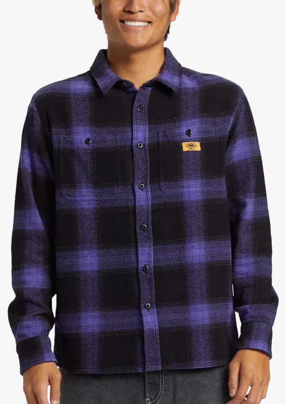Quiksilver Men's Mercury Flannel Button Up Shirt sold by Prfo