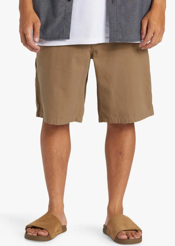 Quiksilver Men's Carpenter Shorts sold by Prfo