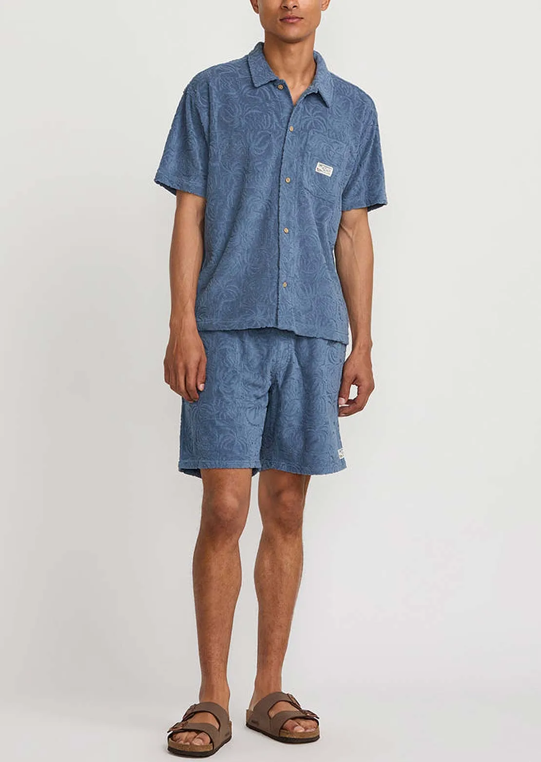 RVCA Men's Palms Down Exotica Elastic Shorts sold by Prfo product image thumbnail 4