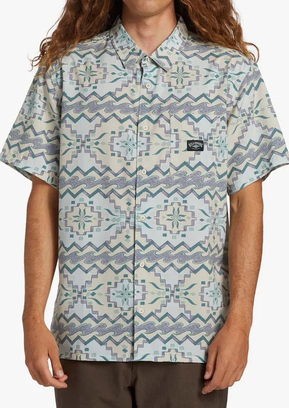 Billabong Men's Surftrek Button Up Shirts sold by Prfo