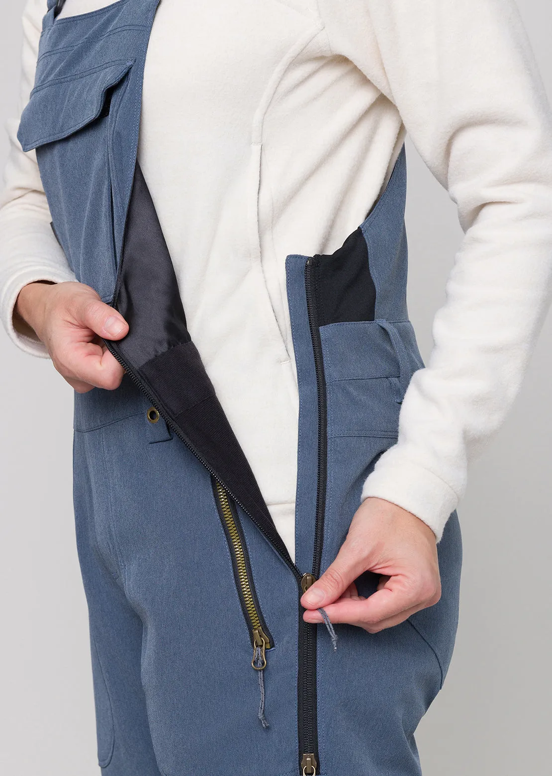 686 Women's Black Magic Bib Pants sold by Prfo product image thumbnail 4