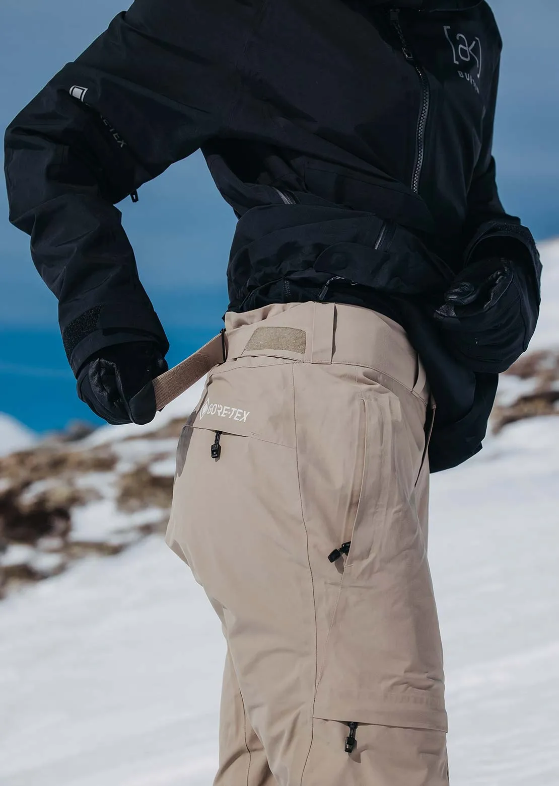 Burton AK Women's GORE-TEX Insulated Summit Pants sold by Prfo product image thumbnail 4