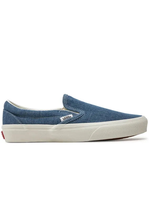 Vans Unisex Classic Slip-On Shoes made by Vans