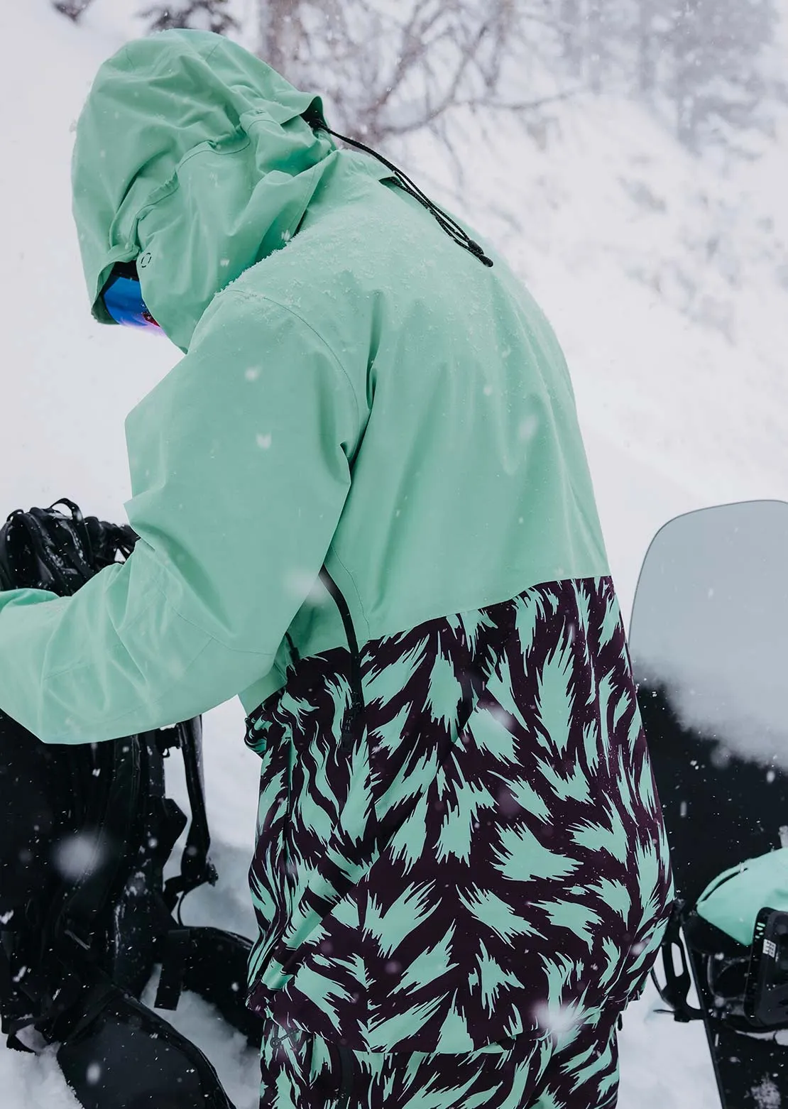 Burton Women's AK GORE-TEX Kimmy 2L Anorak Jacket sold by Prfo product image thumbnail 3