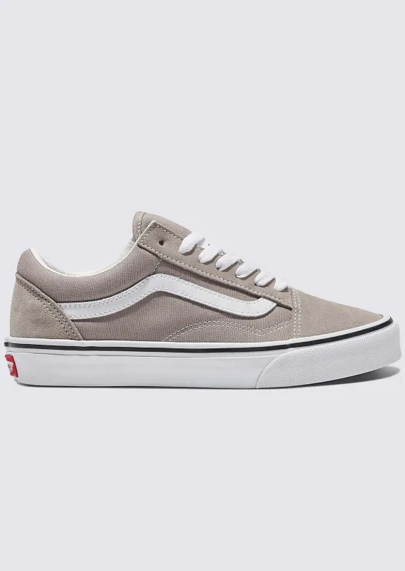 Vans Women's Old Skool Shoes sold by Prfo