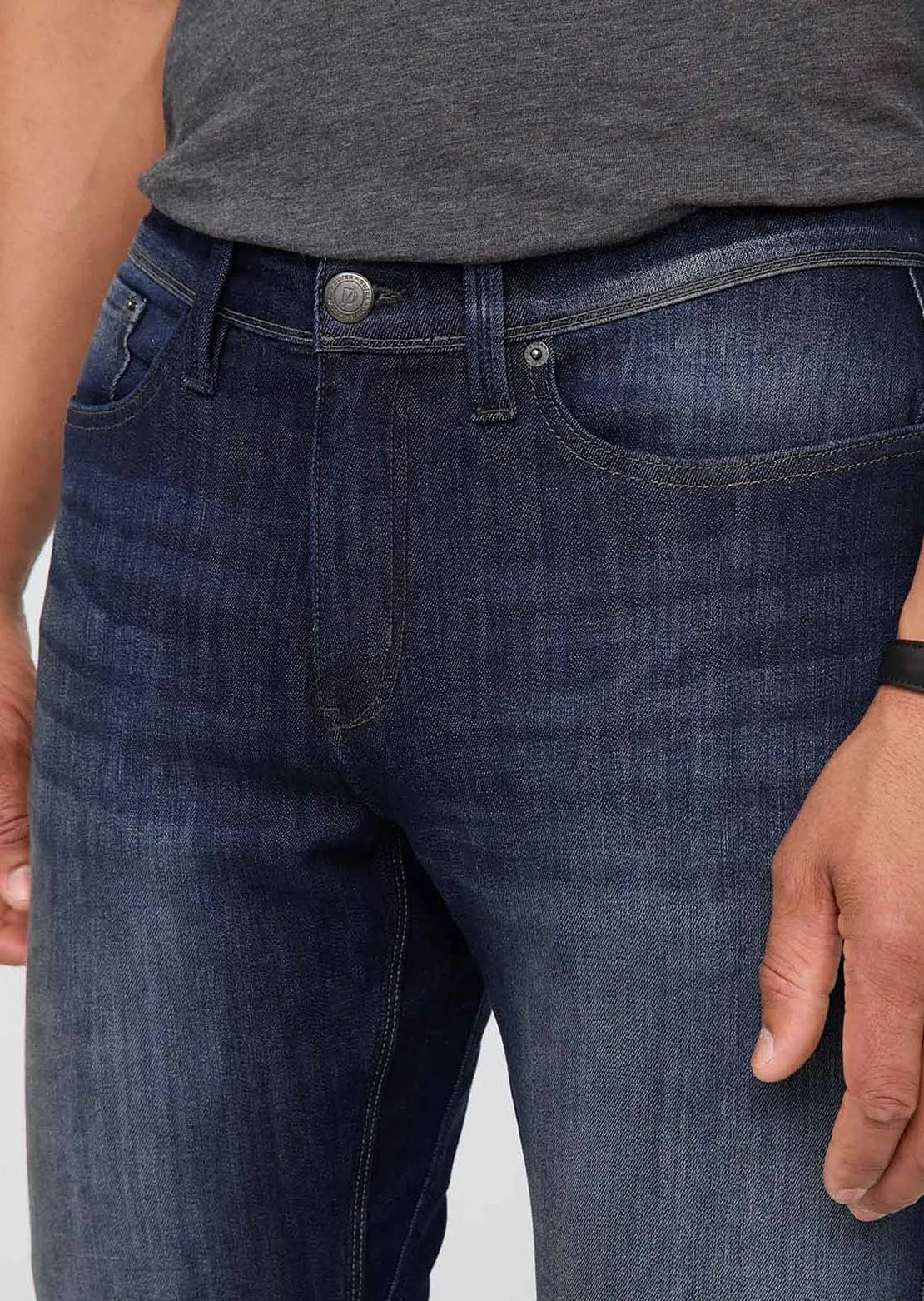 DUER Men's Performance Denim Relaxed Taper Pants sold by Prfo product image thumbnail 5