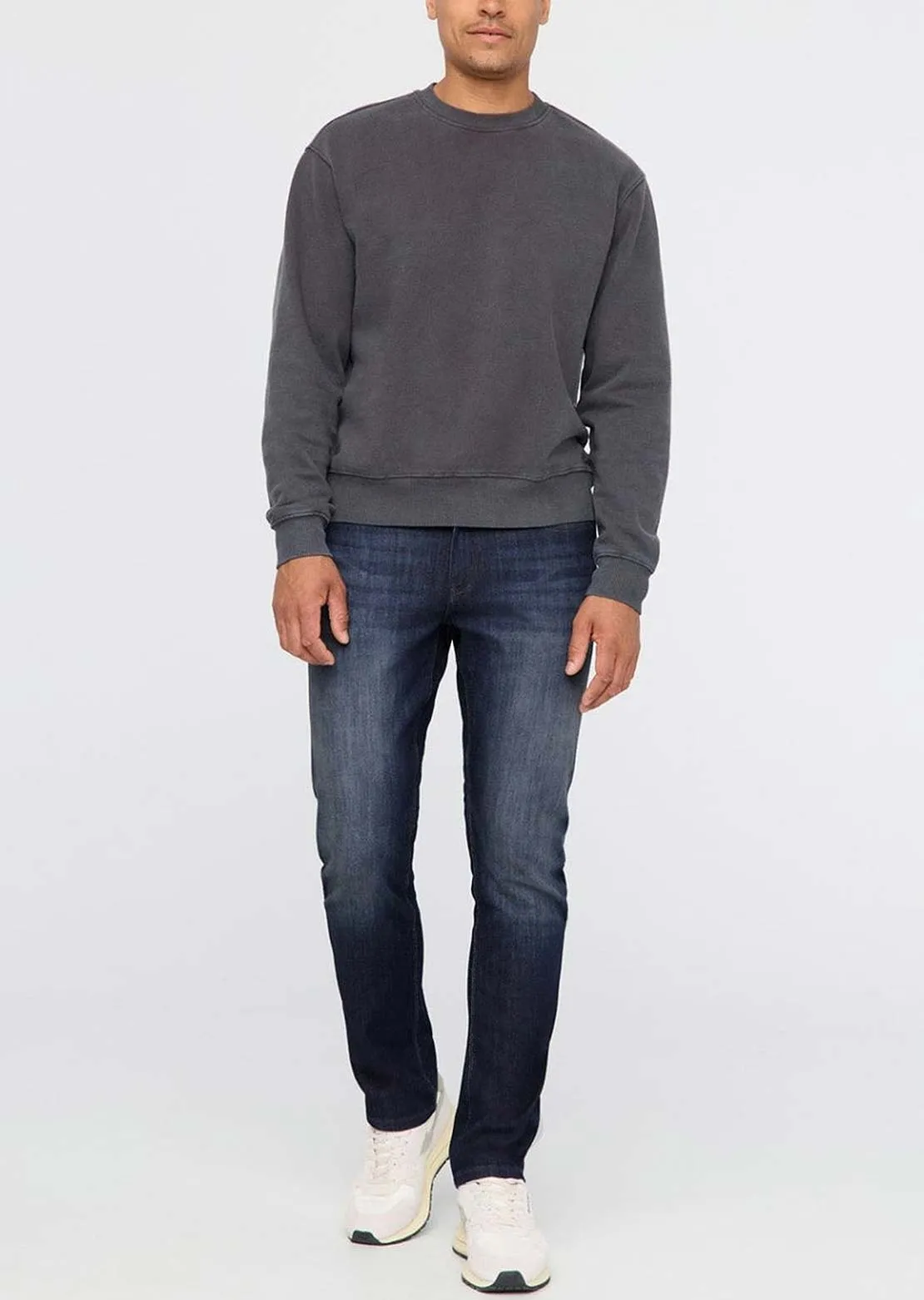 DUER Men's Performance Denim Relaxed Taper Pants sold by Prfo product image thumbnail 4