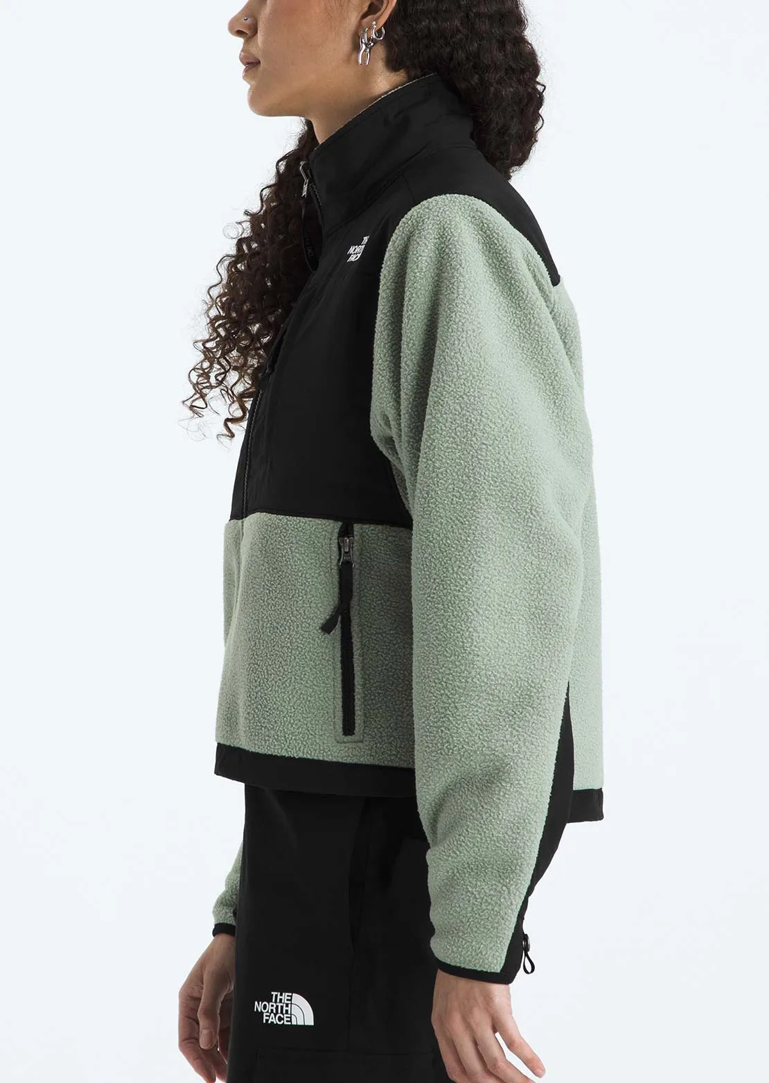 The North Face Women's Retro Denali Jacket sold by Prfo product image thumbnail 2