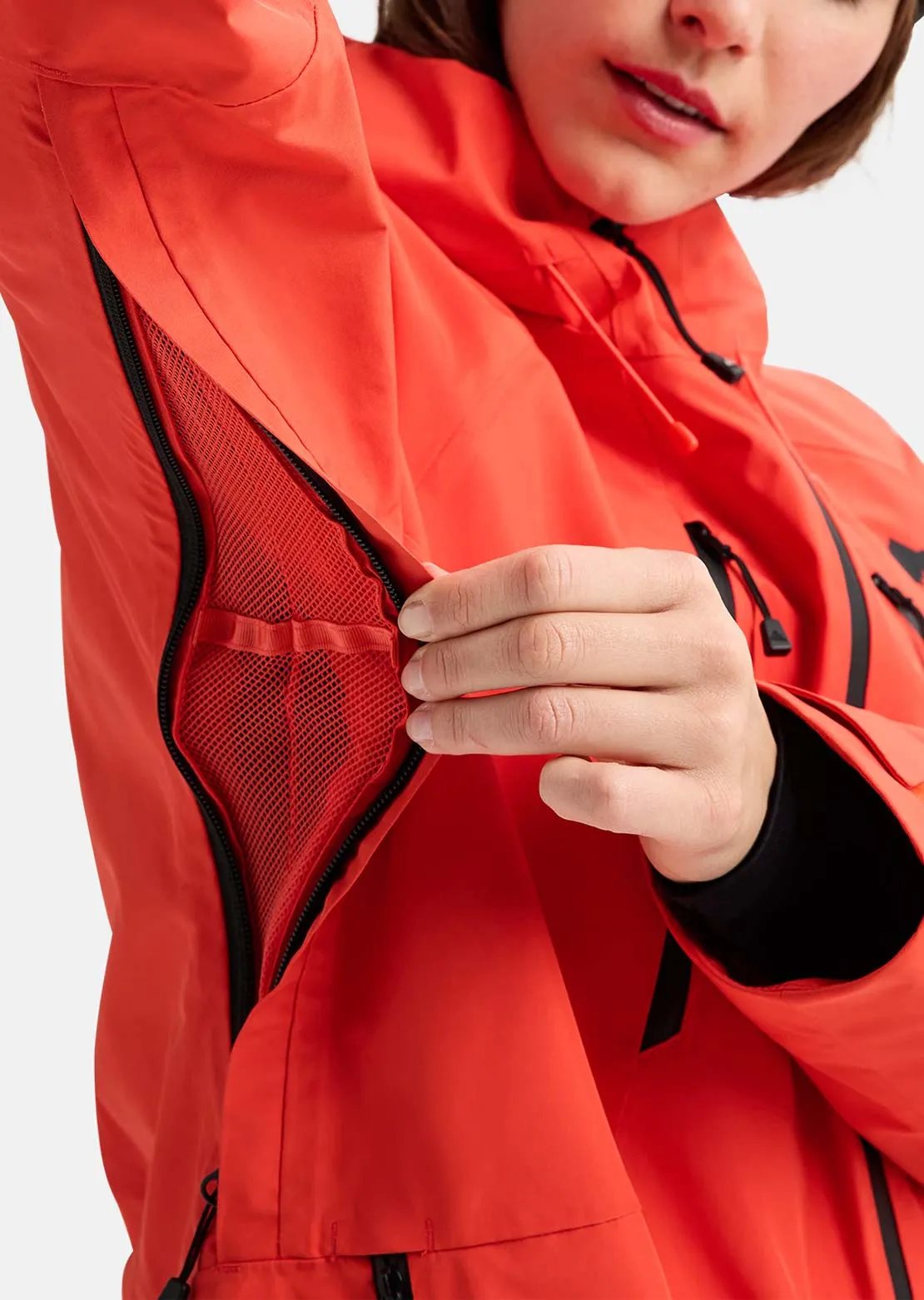 Burton Women's Reserve GORE-TEX 2L Insulated Jacket sold by Prfo product image thumbnail 4