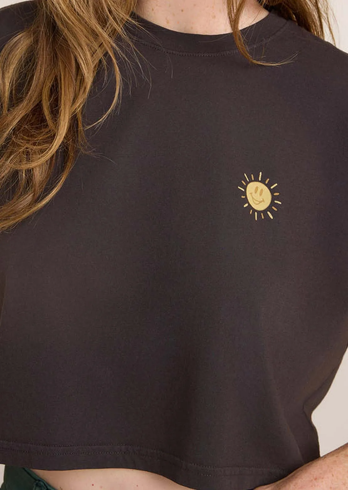 Roark Women's Seek Cropped Boxy T-Shirt sold by Prfo product image thumbnail 5