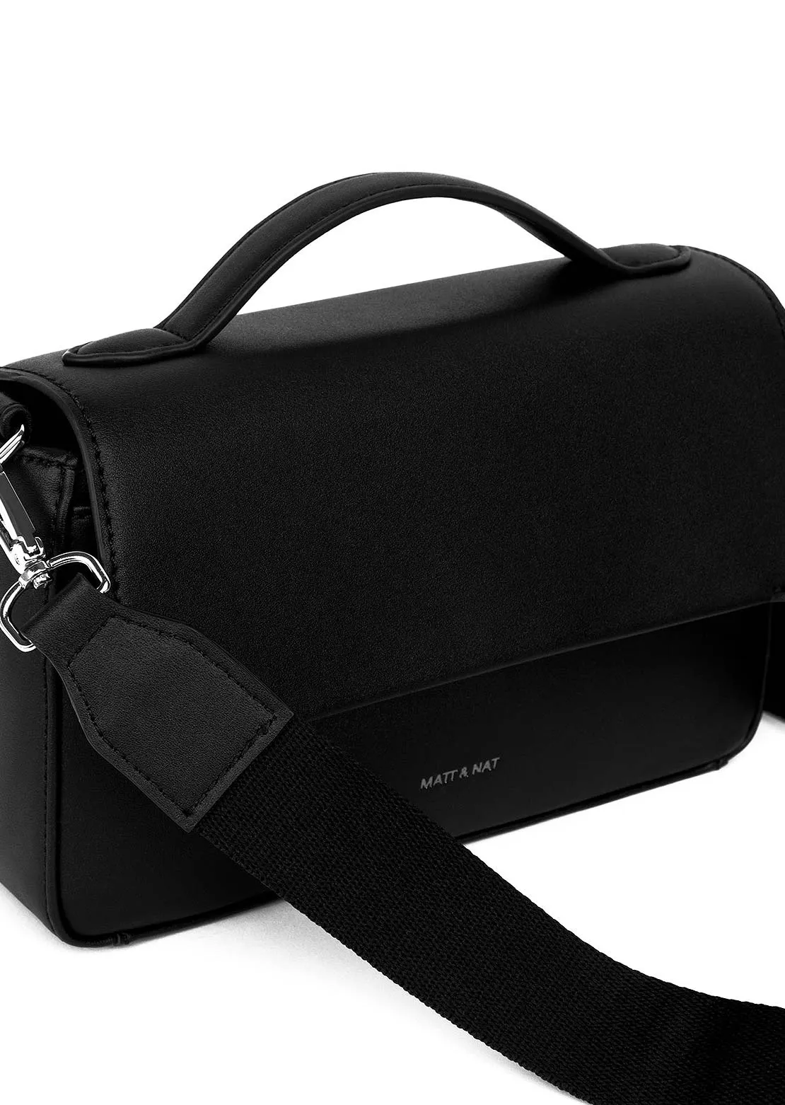 Matt & Nat Women's Heart Sol Crossbody Bag sold by Prfo product image thumbnail 5