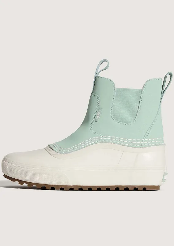 Vans Unisex MTE Standard Mid Chelsea Waterproof Boots made by Vans