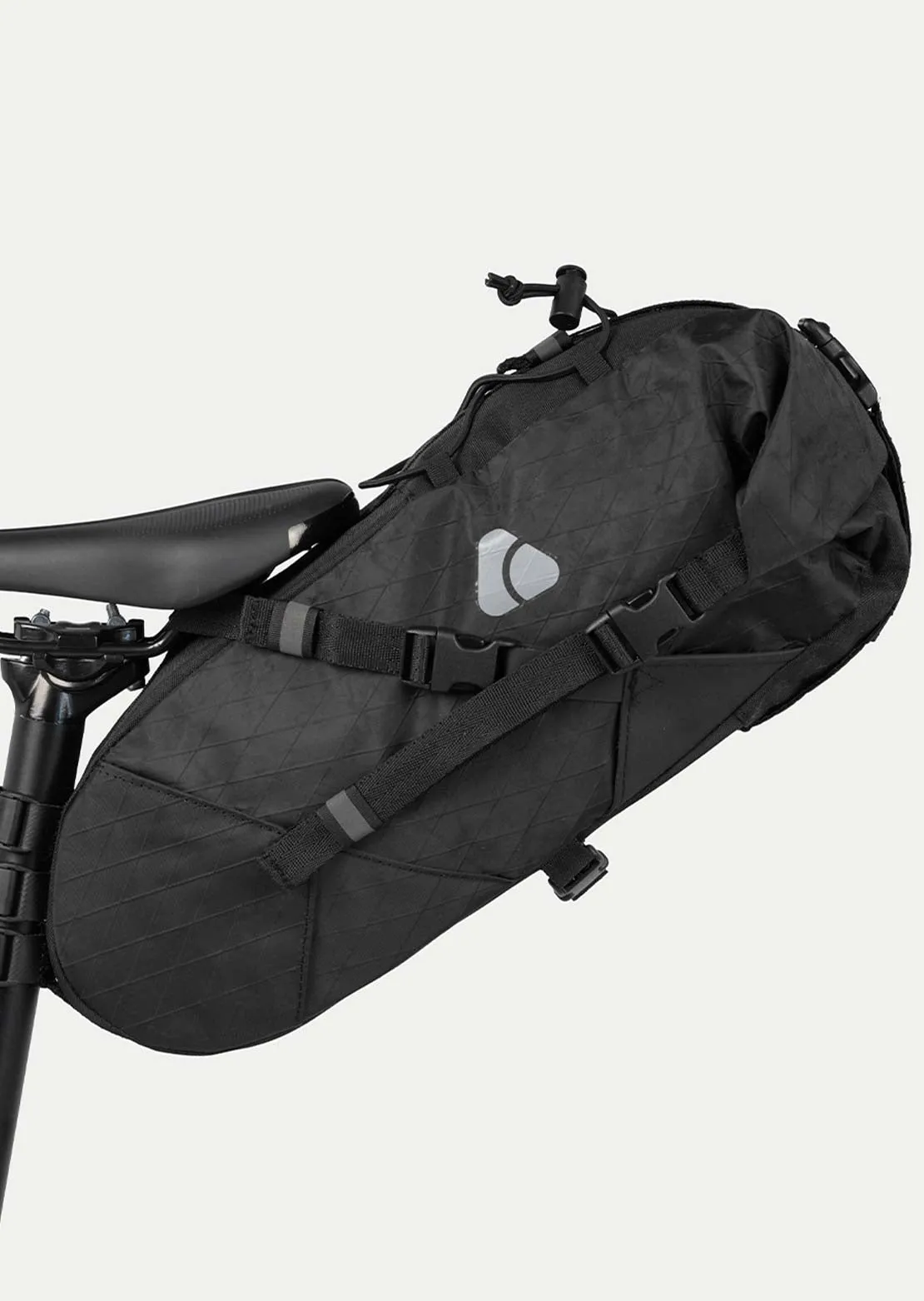 Axiom Seaymour Oceanweave 13+ Seatpack sold by Prfo