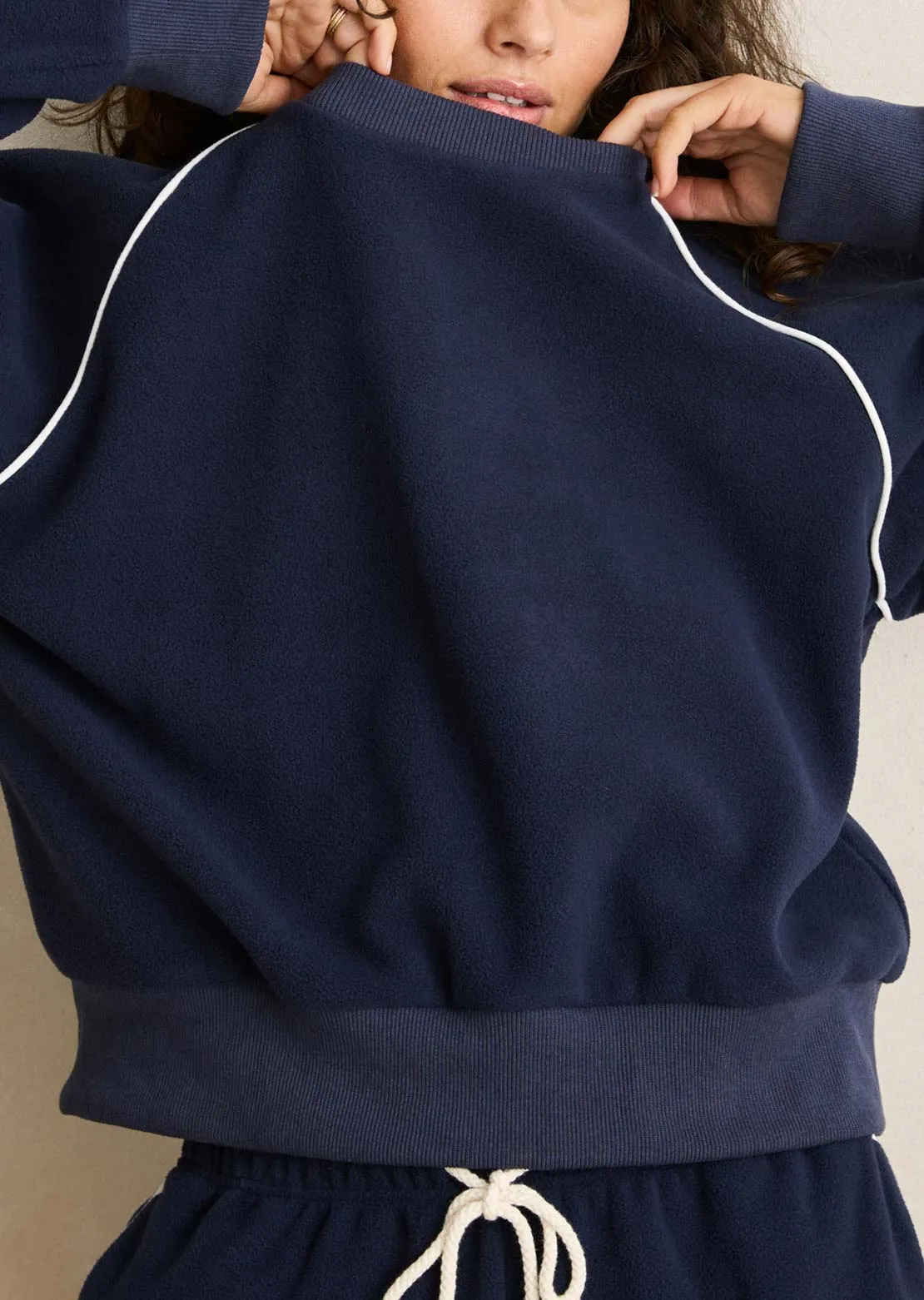 Rhythm Women's Pipe Polar Crewneck Fleece sold by Prfo product image thumbnail 4