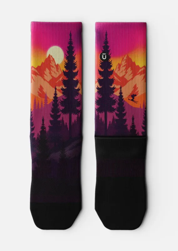 Outway Unisex Ski's The Limit Crew Socks made by Prfo