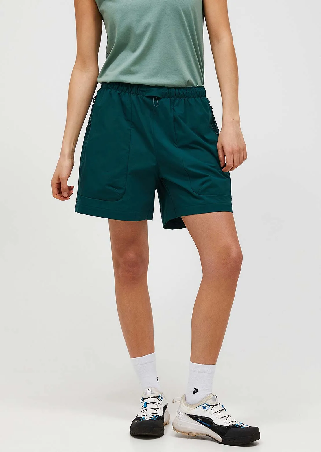 Peak Performance Women's Outdoor Cargo Shorts sold by Prfo product image thumbnail 4