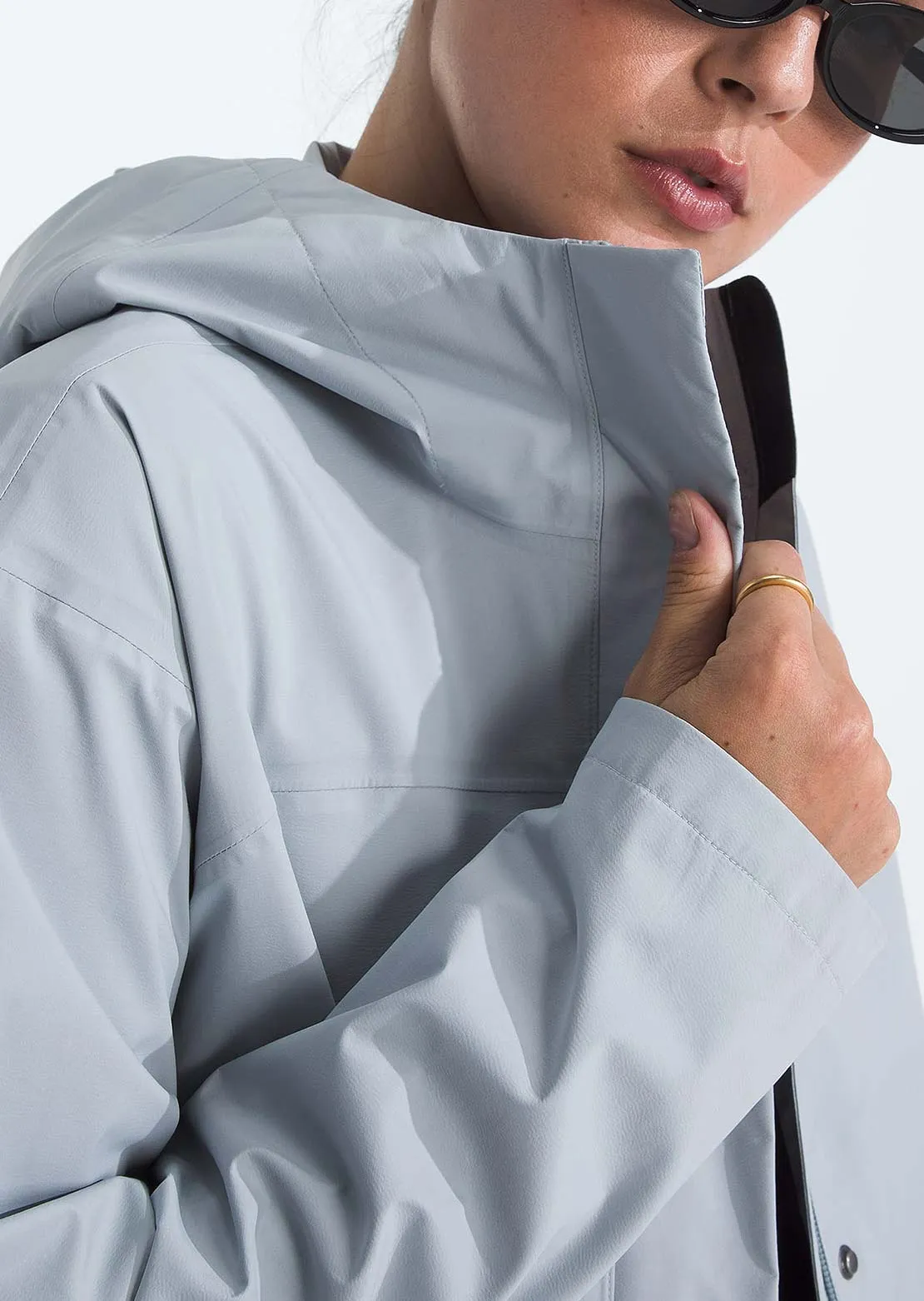 The North Face Women's Voyage Rain 3L Hooded Parka sold by Prfo product image thumbnail 4