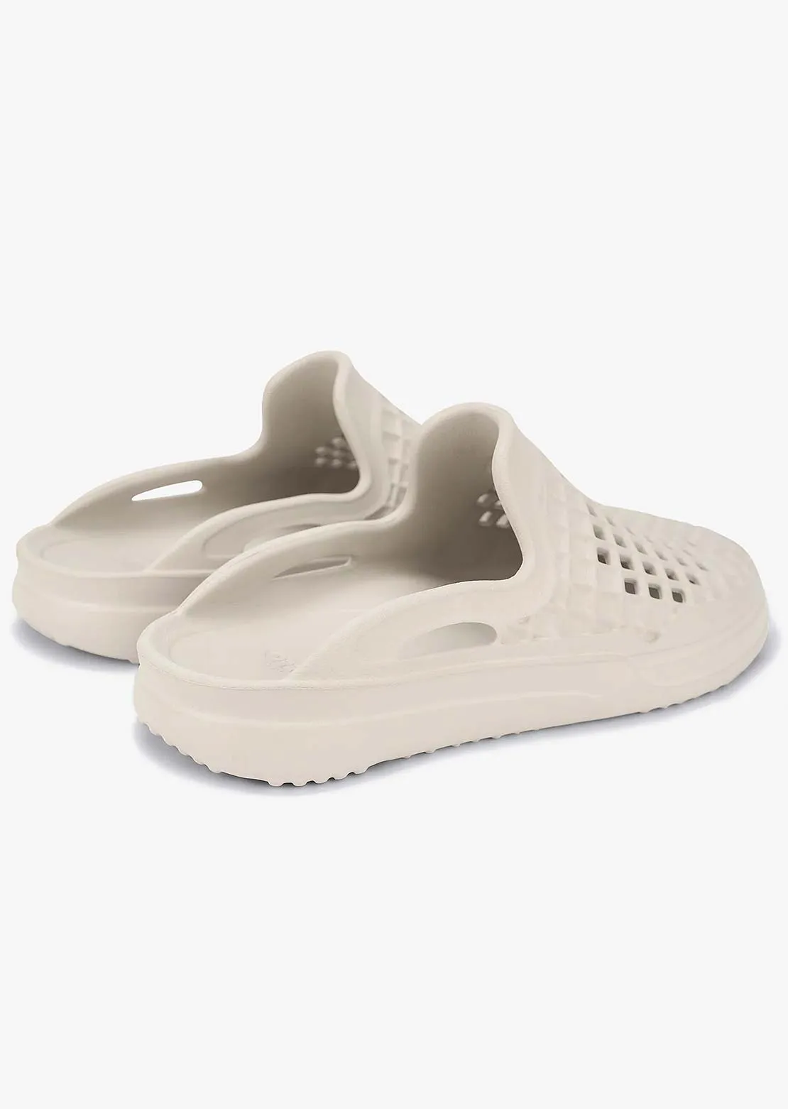 Lusso Cloud Unisex Scenario Slides sold by Prfo product image thumbnail 4
