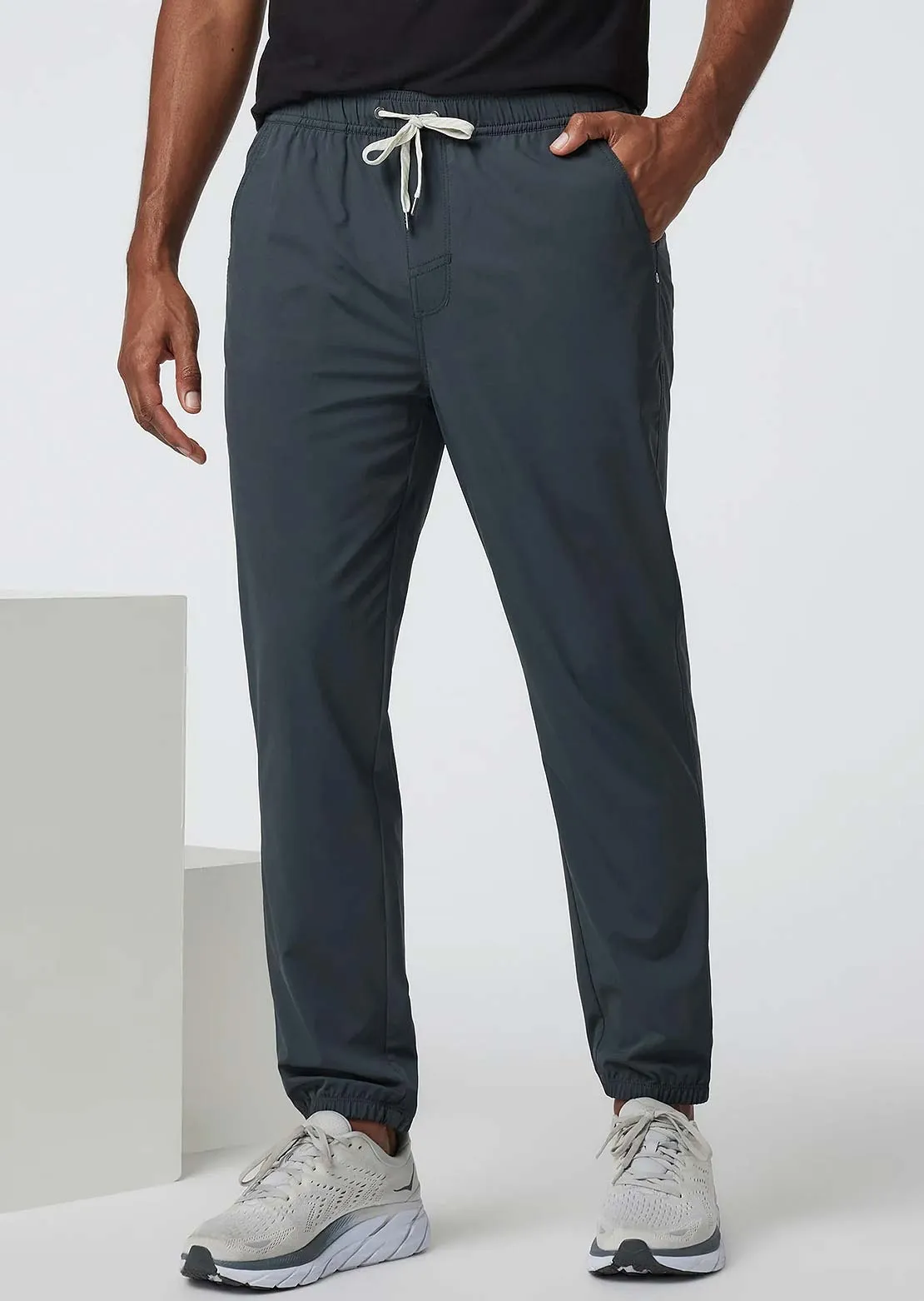 Vuori Men's Kore Jogger sold by Prfo