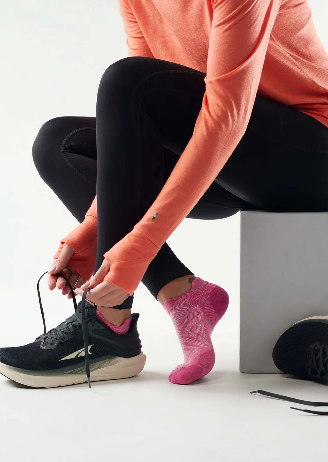 Smartwool Women's Run Zero Cushion Low Ankle Socks sold by Prfo product image thumbnail 4