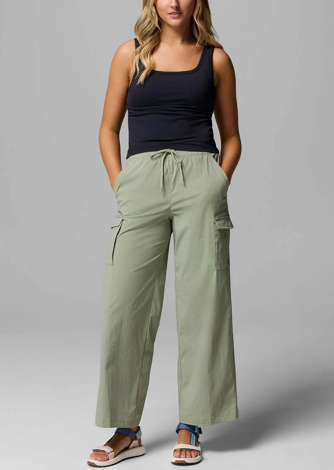 Columbia Women's Chill Creek Cargo Pants sold by Prfo product image thumbnail 4