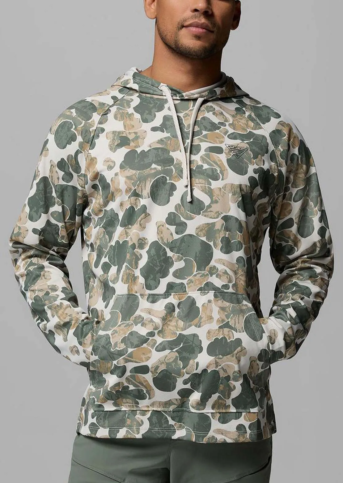 Columbia Men's Wild Cast Camp Hood sold by Prfo