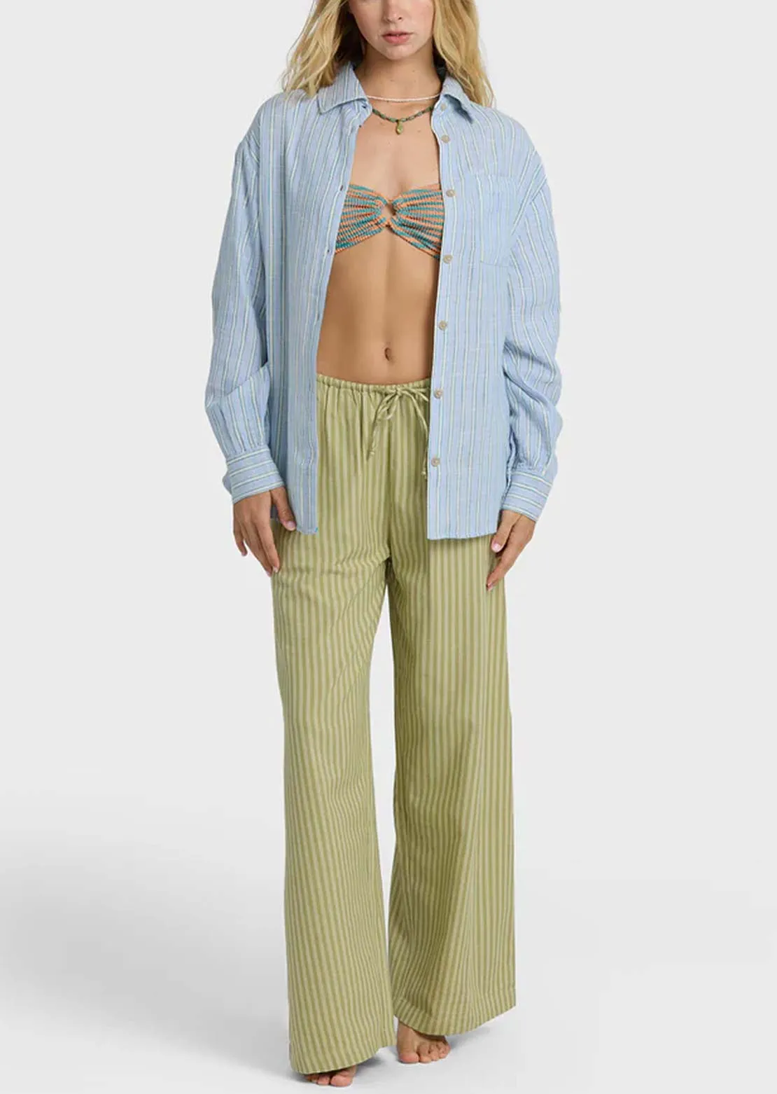 Billabong Women's Wanderer Printed Woven Button Up Shirt sold by Prfo product image thumbnail 4