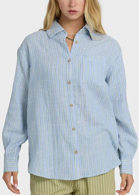 Billabong Women's Wanderer Printed Woven Button Up Shirt made by Billabong