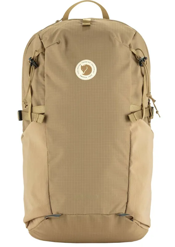 Fjallraven Unisex Abisko Softpack 16 Daypack made by Fjallraven