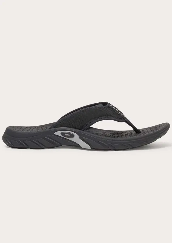 Oakley Men's Operative Flip Flop Sandals made by Oakley