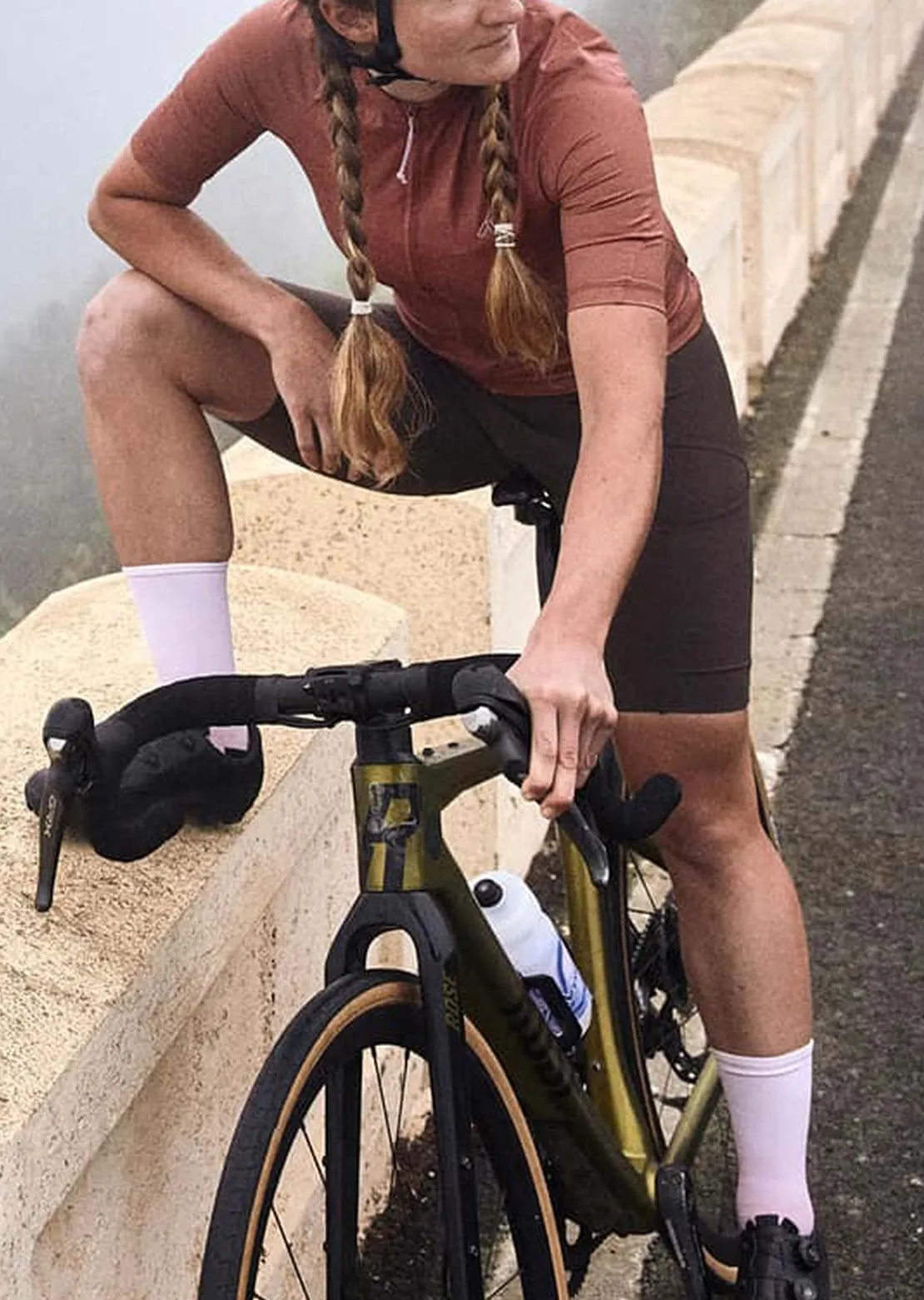 7Mesh Women's WK3 Cargo Bib Shorts sold by Prfo product image thumbnail 3