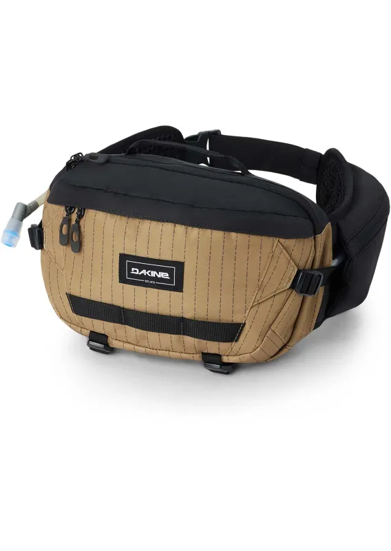 Dakine Unisex Hot Laps 5L Hip Pack made by Dakine