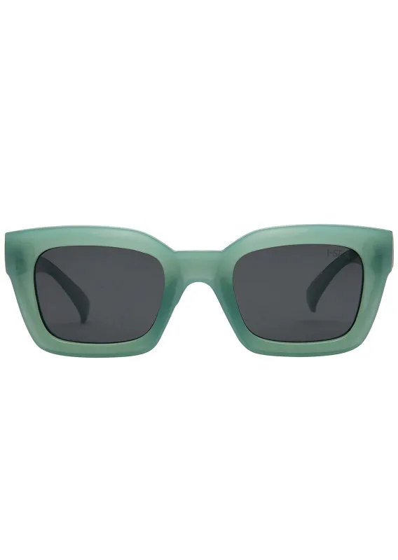 I-SEA Women's Hendrix Sunglasses made by I-Sea