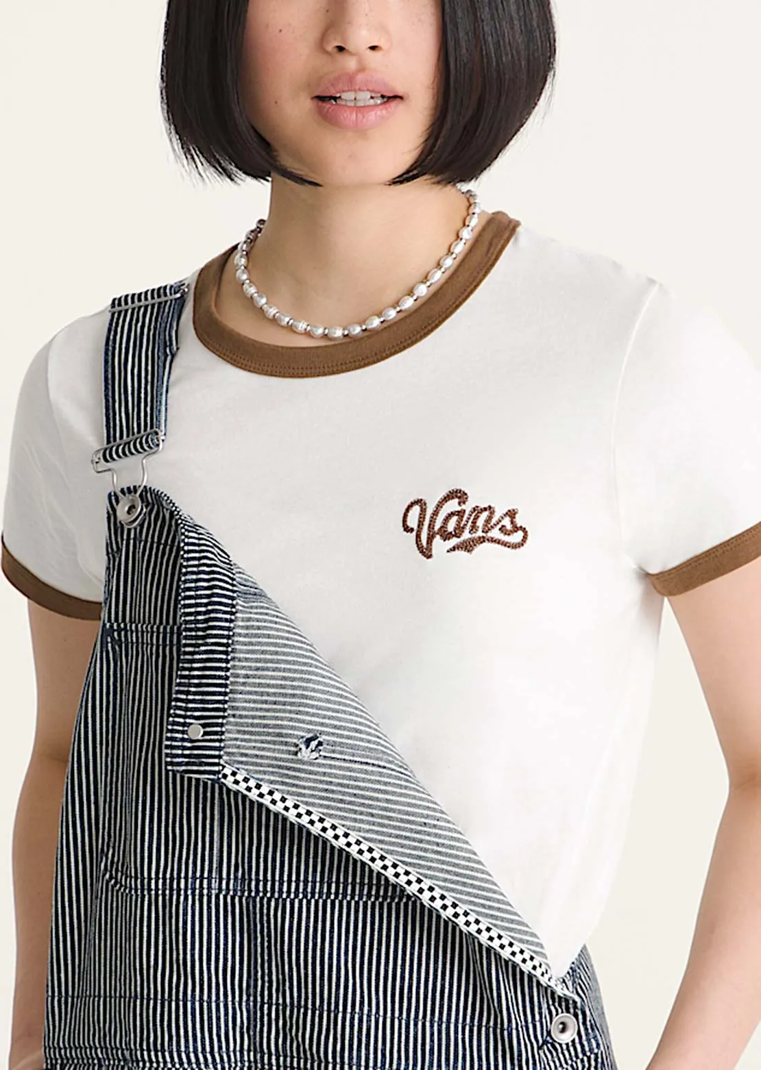 Vans Women's Lefty Script Ringer T-shirt sold by Prfo product image thumbnail 3