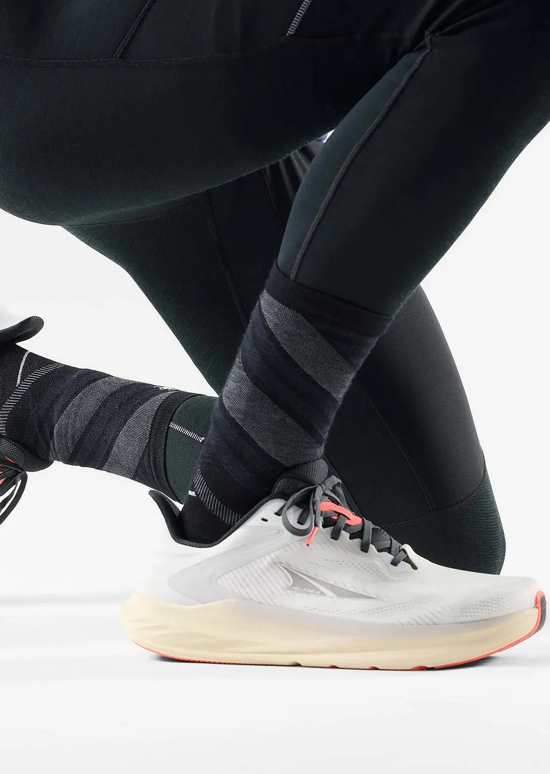 Smartwool Unisex Run Zero Cushion Crew Socks sold by Prfo product image thumbnail 2