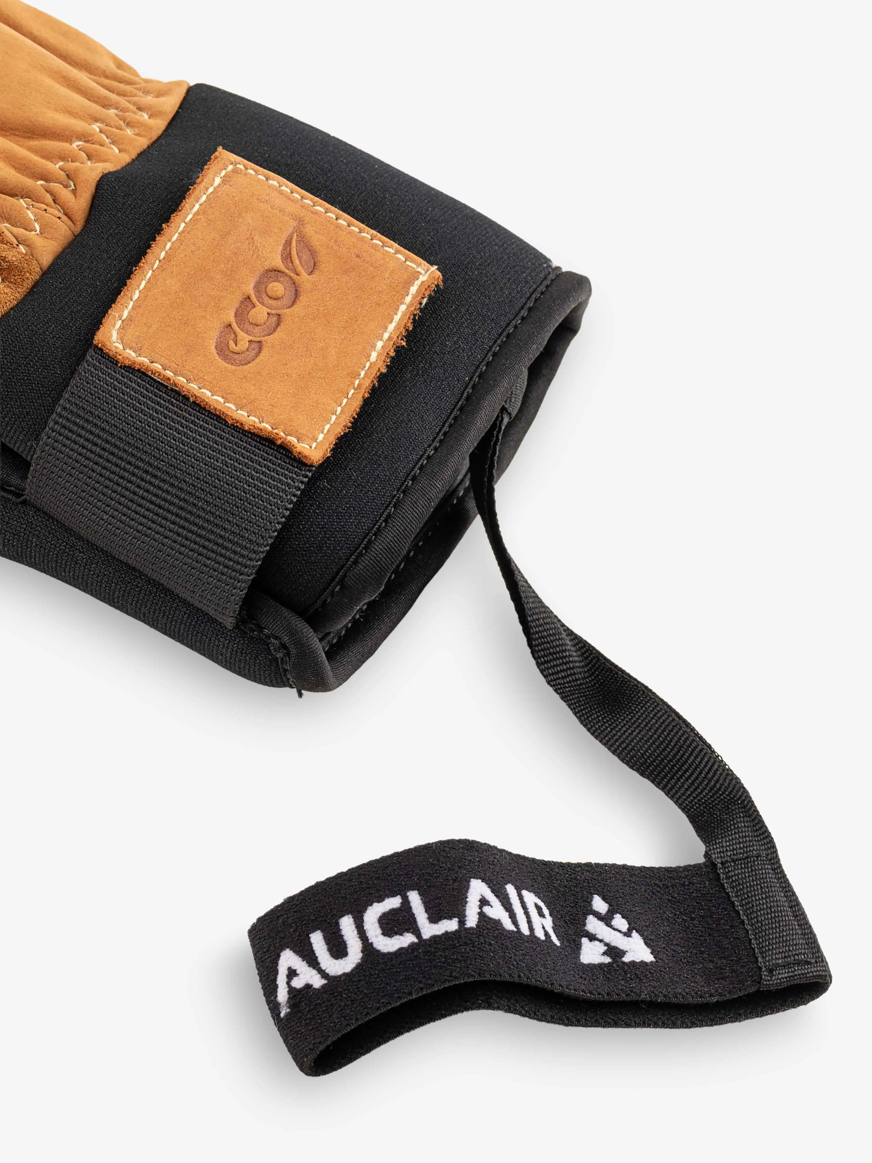 Auclair Unisex Cypress GORE-TEX® Active Mitt sold by Prfo product image thumbnail 3
