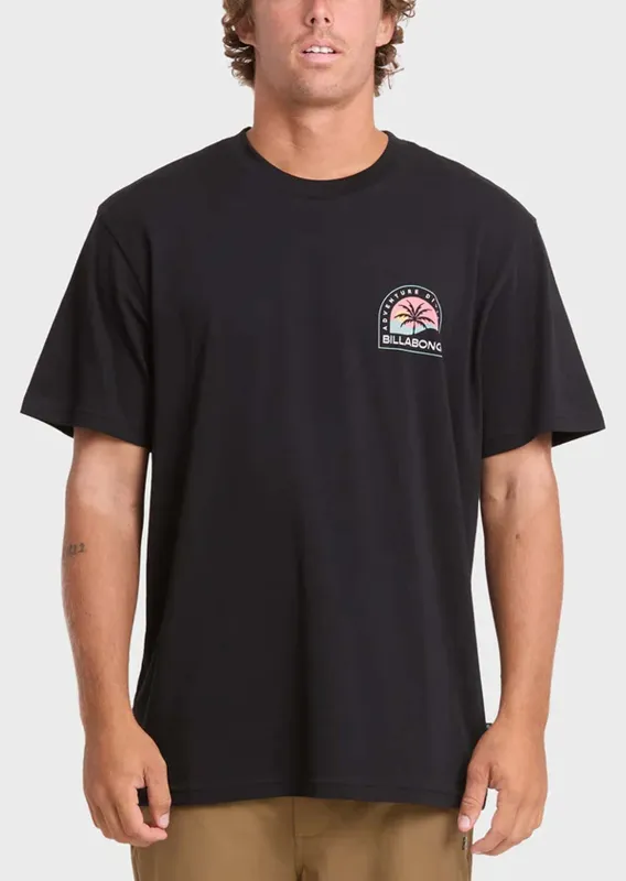 Billabong Men's Sun Down Premium T-Shirt made by Billabong