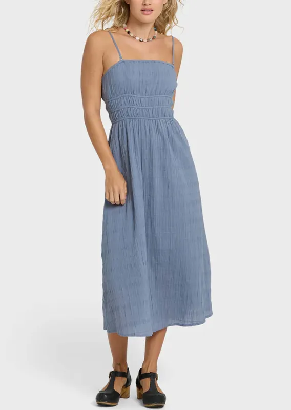 Billabong Women's In The Sky 2 Midi Dress made by Billabong