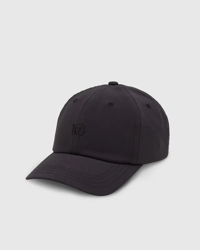 InMotion Peak Hat made by tentree