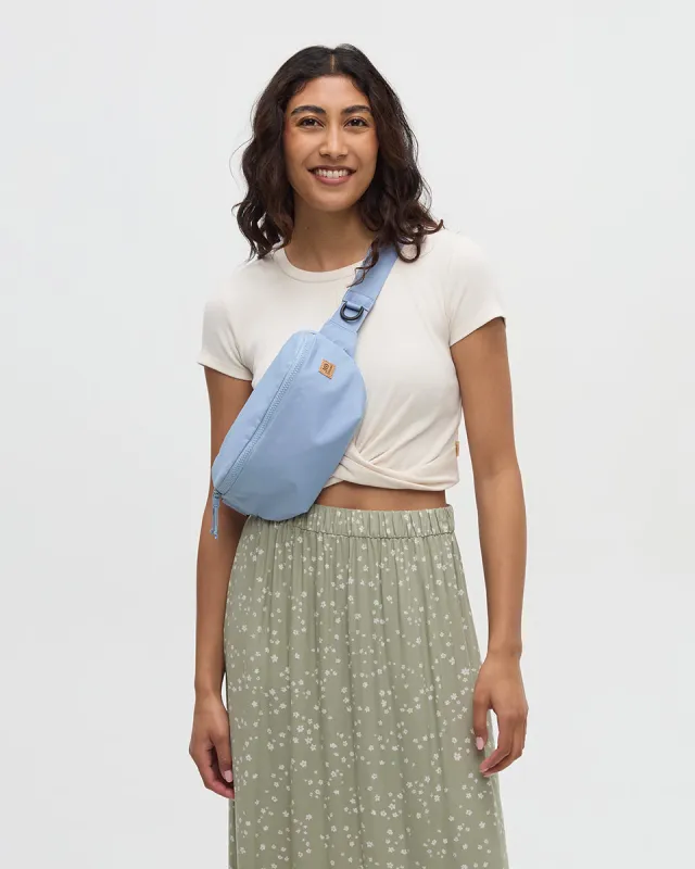 Conway Hip Pack made by tentree