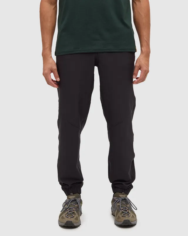 Rainier Jogger made by tentree