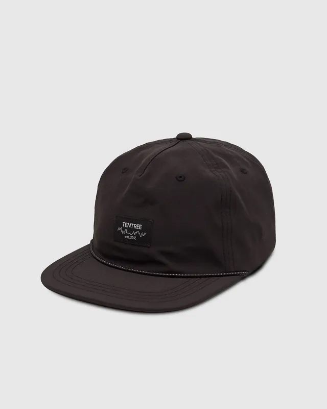 InMotion Apex Hat made by tentree