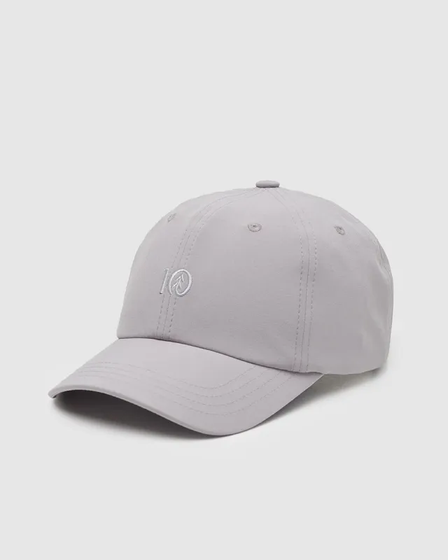 InMotion Peak Hat made by tentree