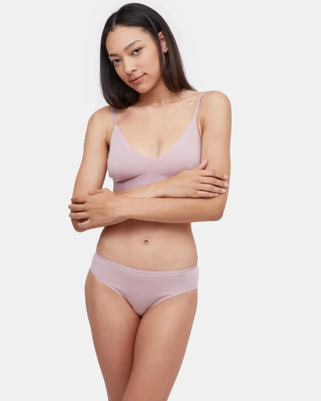The Everyday Bra made by tentree