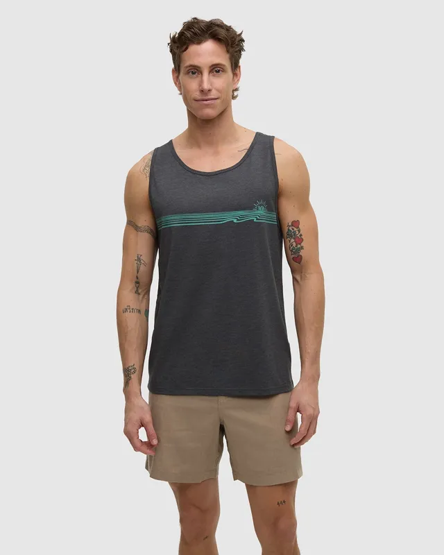Weekend Wave Tank made by tentree