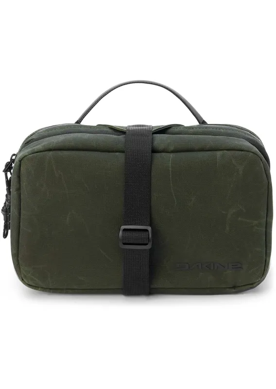 Dakine Unisex Split Hanging Travel Kit made by Dakine