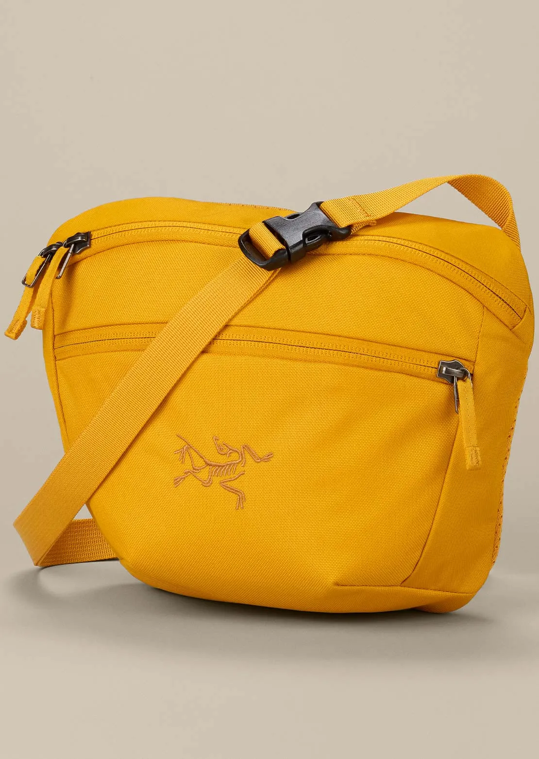 Arc'teryx Unisex Mantis 2 Waist Pack sold by Prfo