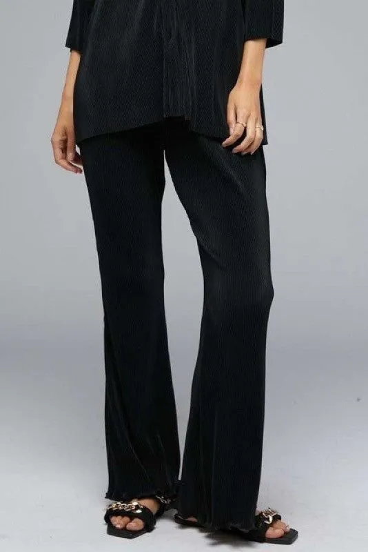 Pleated Pant (S-3X) sold by Valencia Boutique